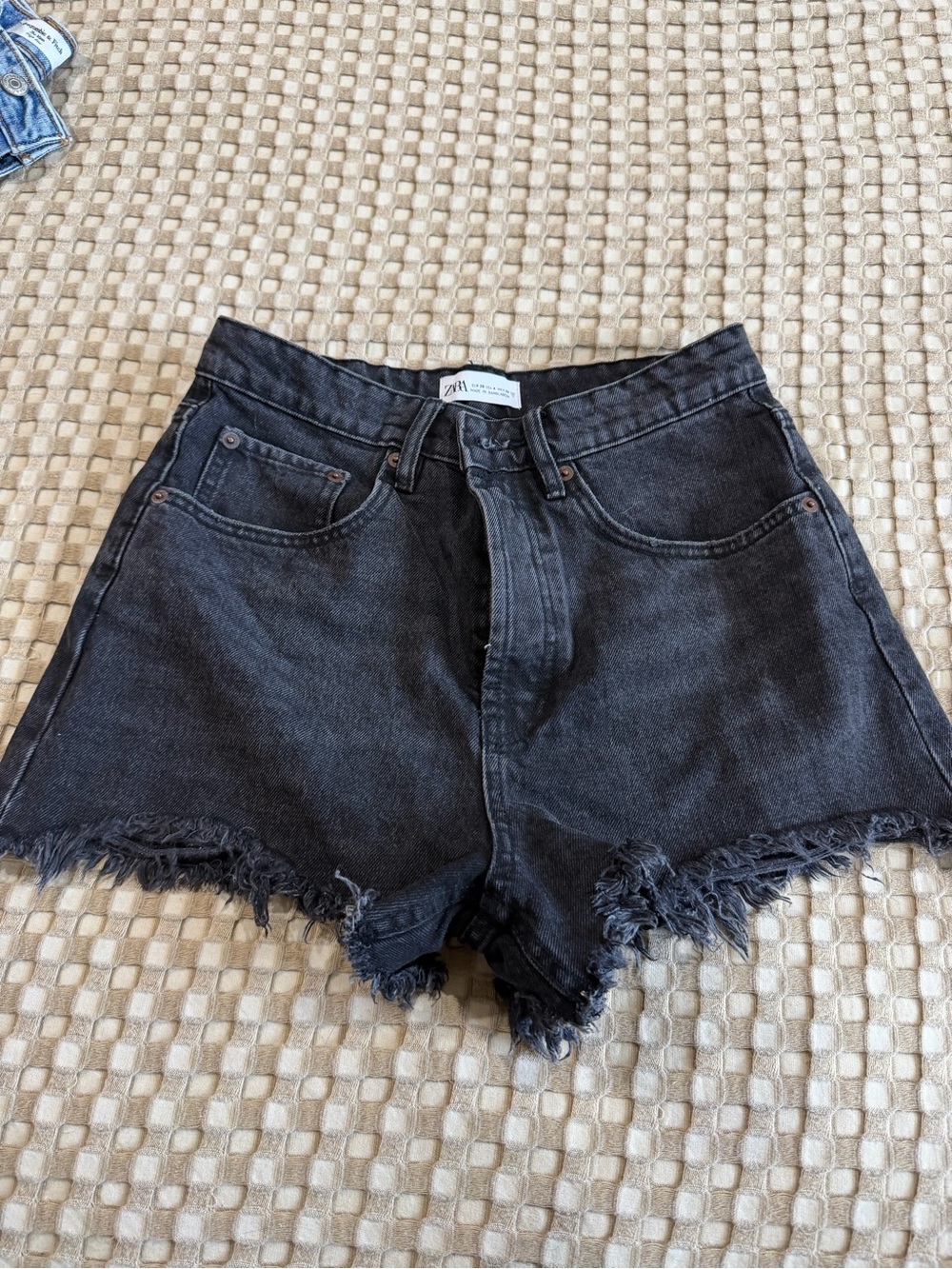 ZARA Black Frayed Hem Denim Shorts